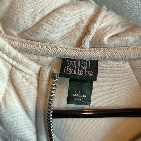 Wild Fable Quilted Cream Hoodie - Picture 2 of 2
